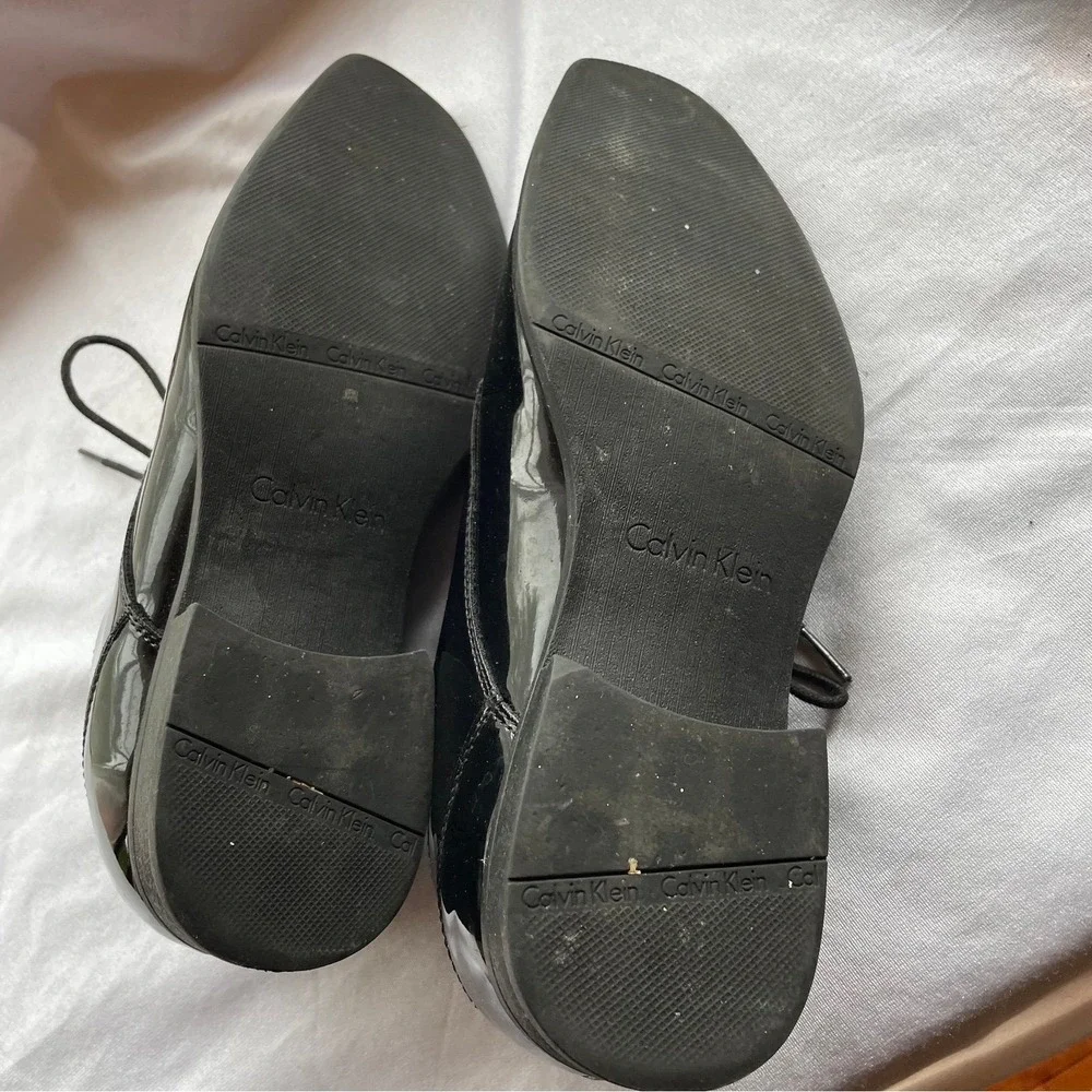Calvin Klein men's black patent leather dress shoes‎ size 8.5 Lace Up Preppy